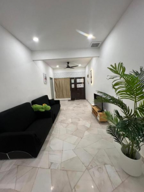 9pax -Taman Bagan Butterworth -Budget Homestay